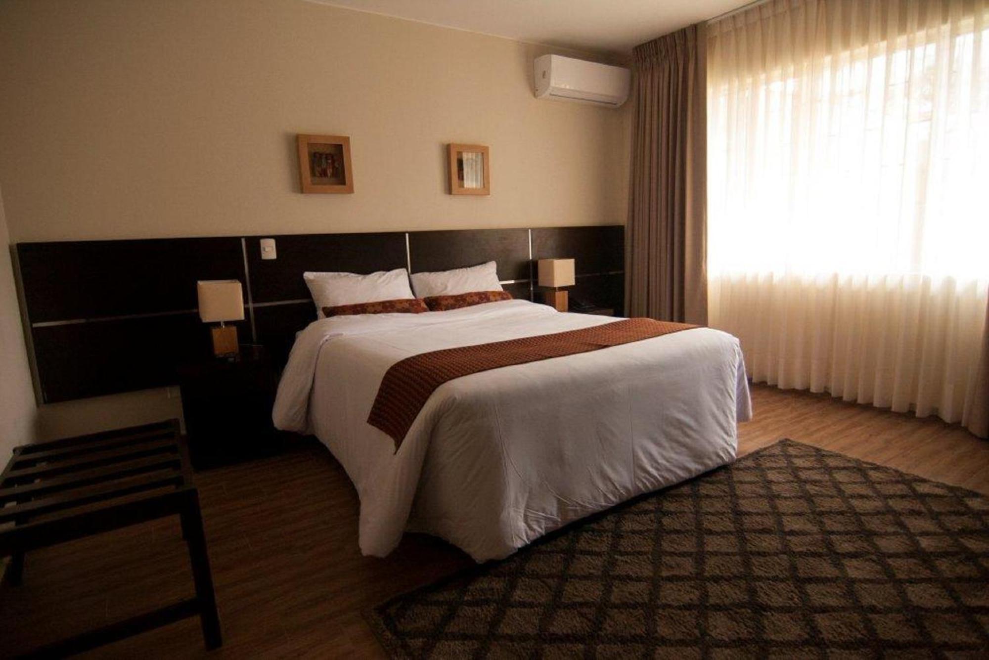 Queen Room