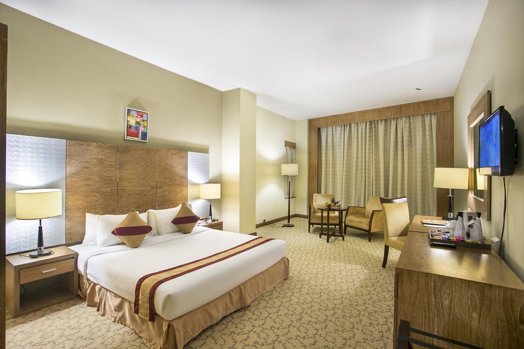 Executive Suite