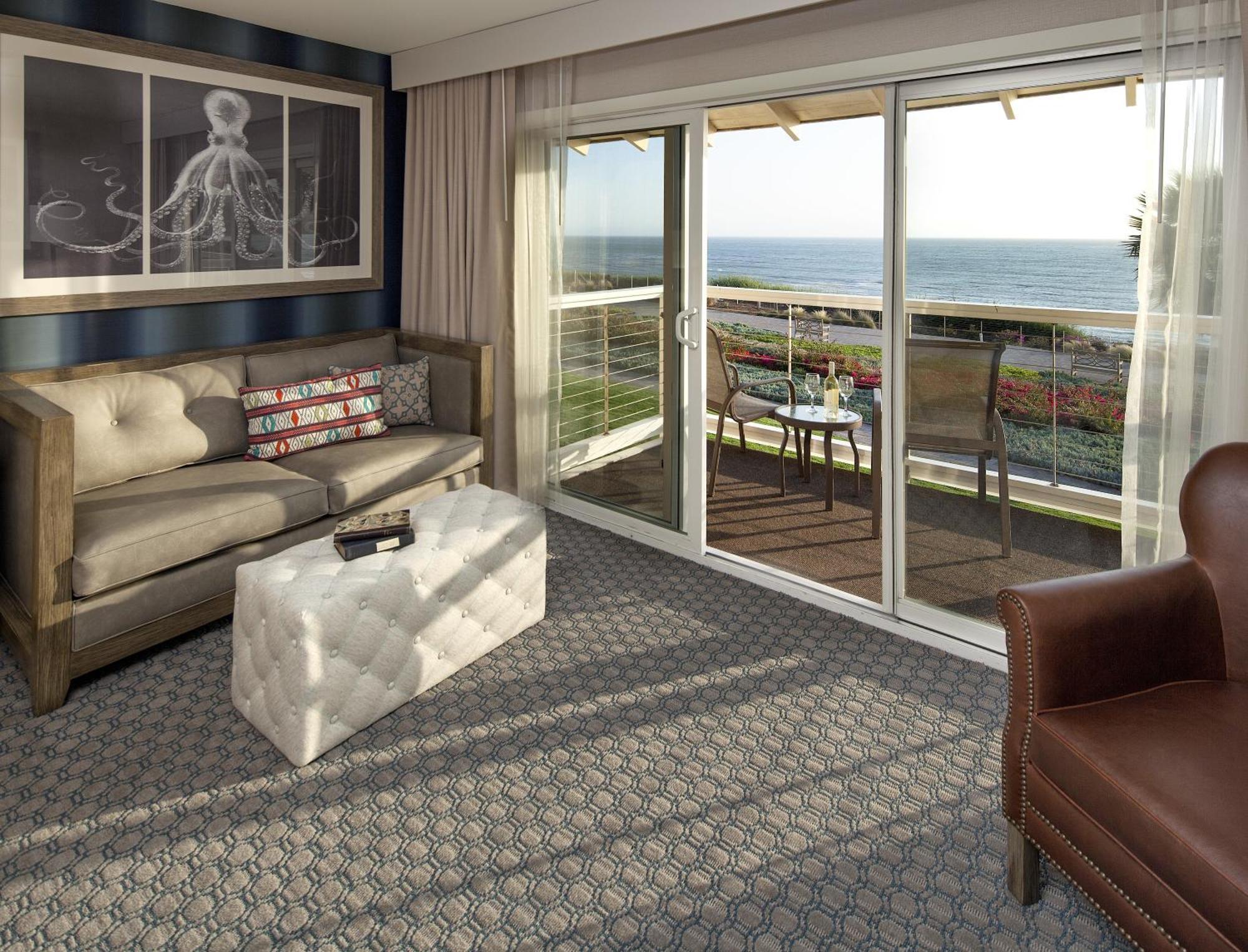 Habitación con balcón y vistas al océano - 1 cama extragrande