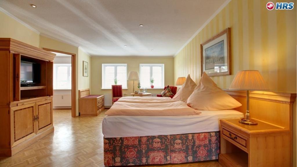 Two-Bedroom Suite