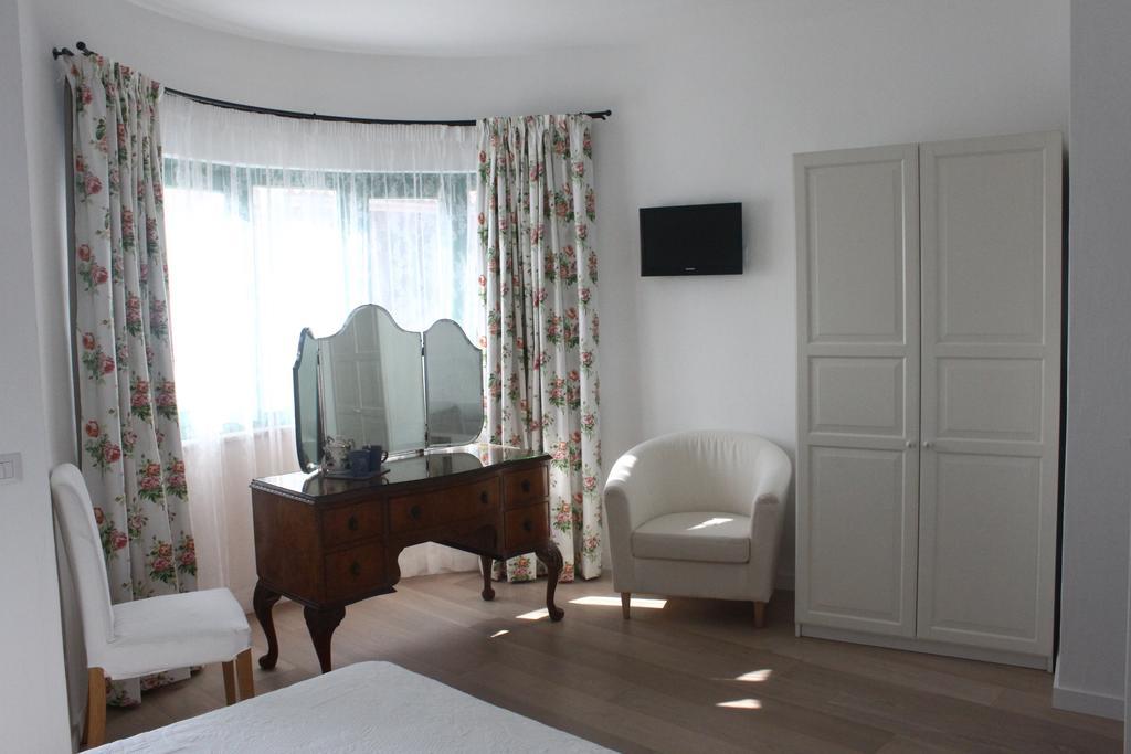 Deluxe Doppel-/Zweibettzimmer