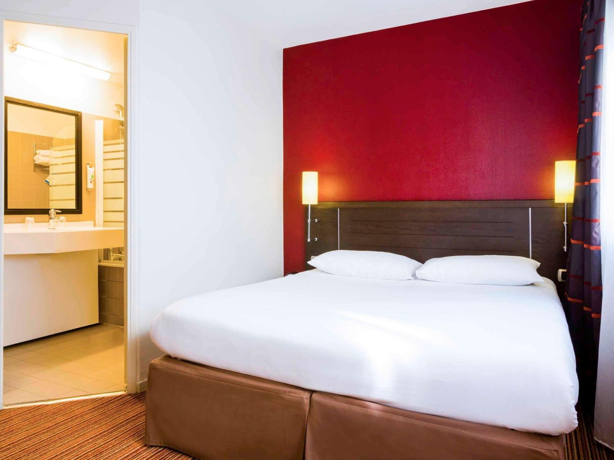 2 Rooms Nearby,1208575054:JPEG