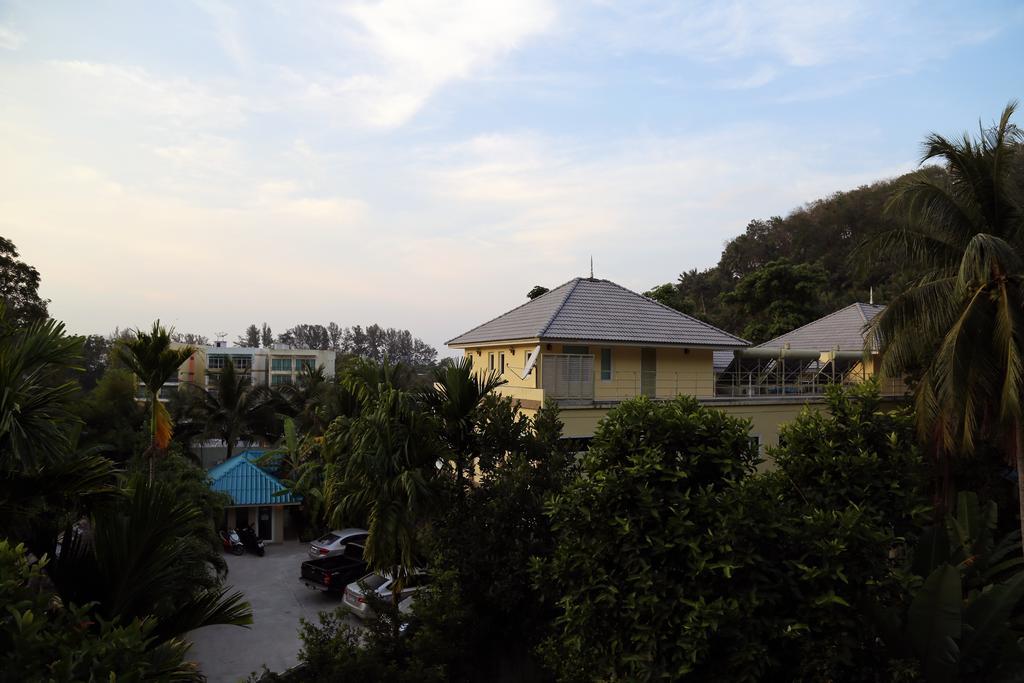 King Room with Mountain View