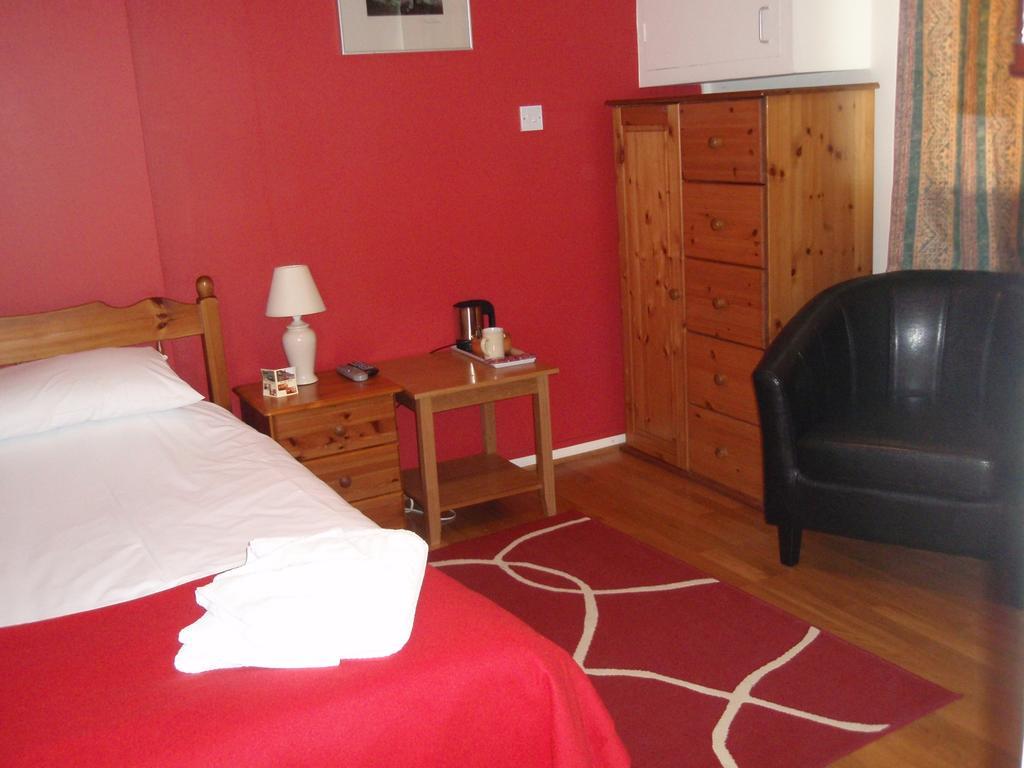Budget Single Room