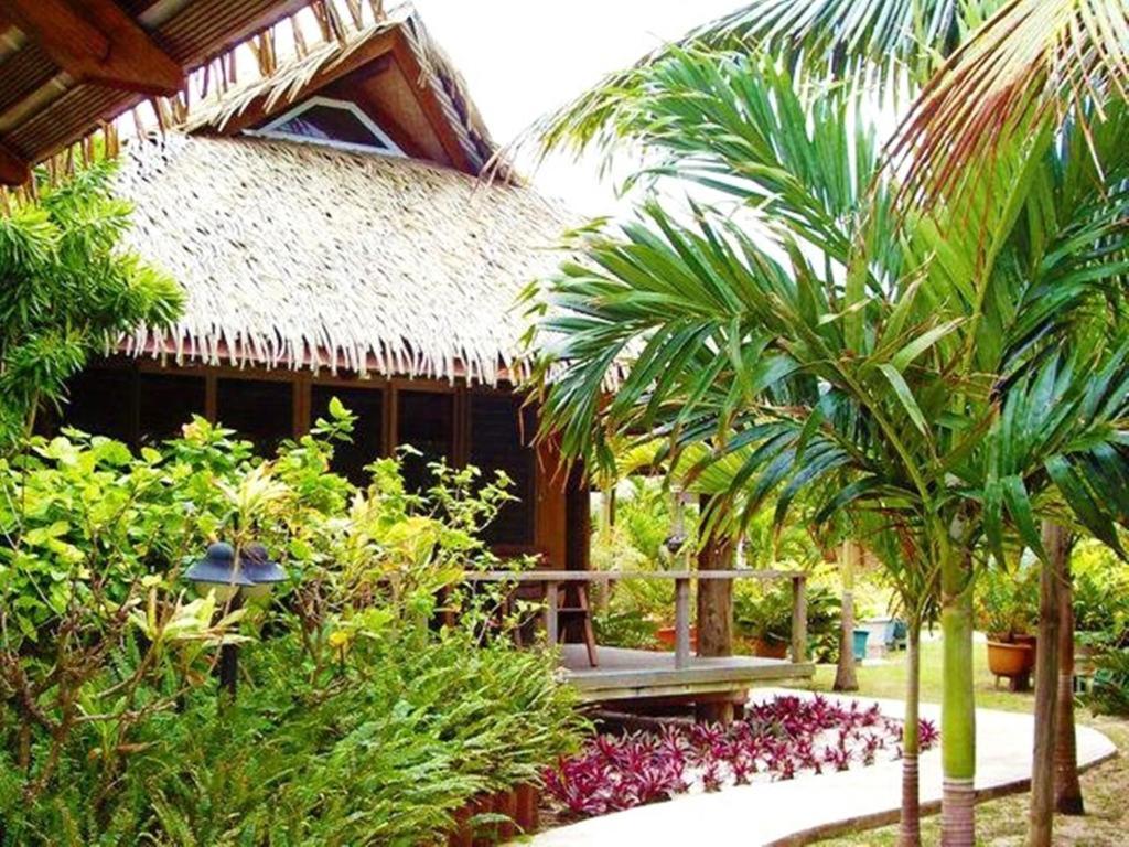 Pool View Bungalow