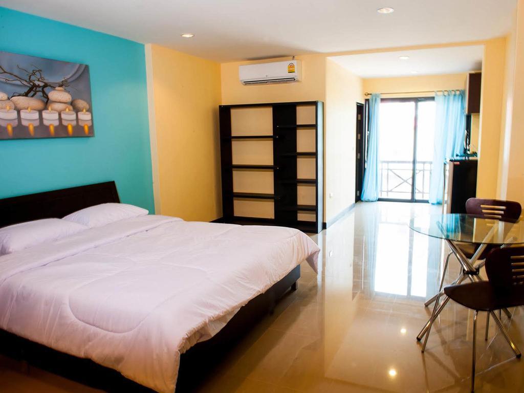 Superior Triple Room