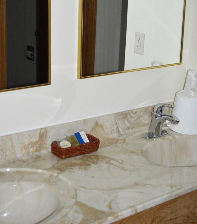 Queen Room with Two Queen Beds - Disability Access