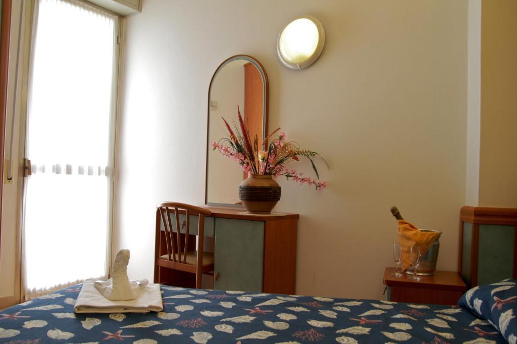 Room with Side Sea View