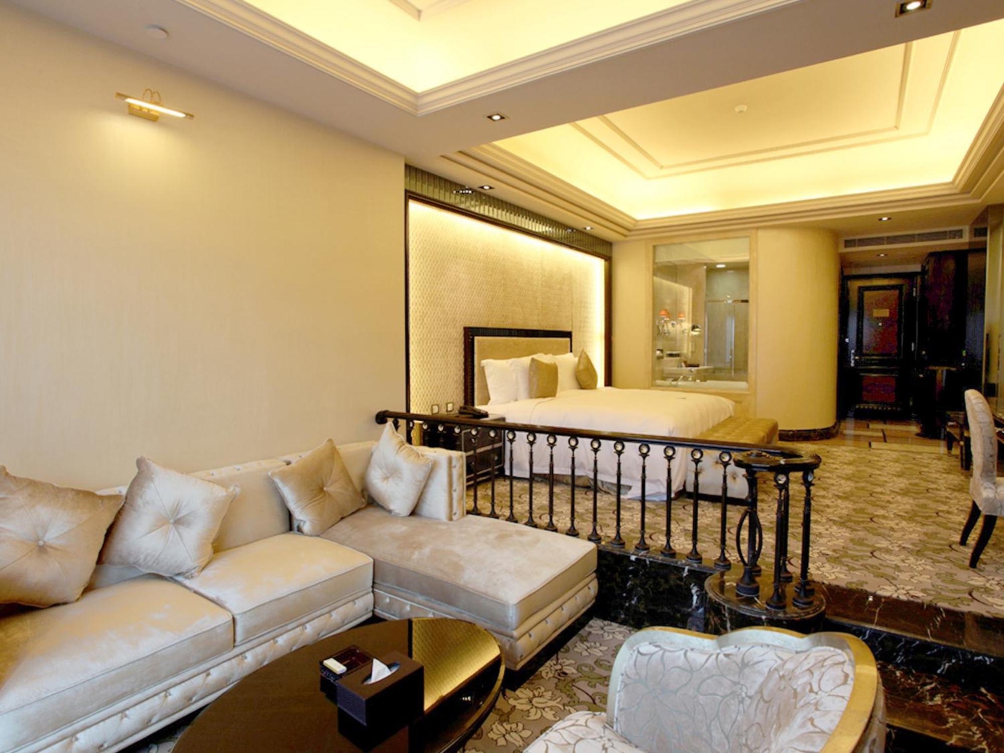 Chateau Premier King Room