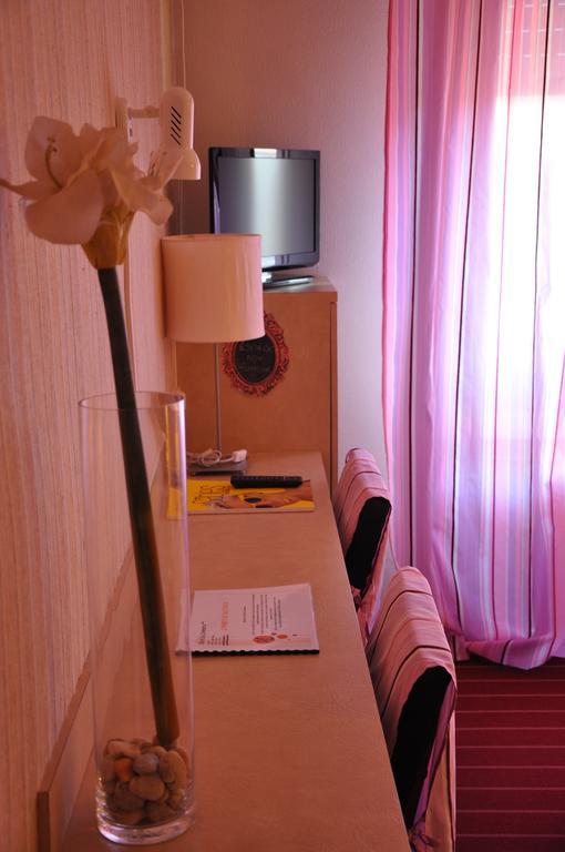 Chambre Classique avec Douche (1 Adulte)