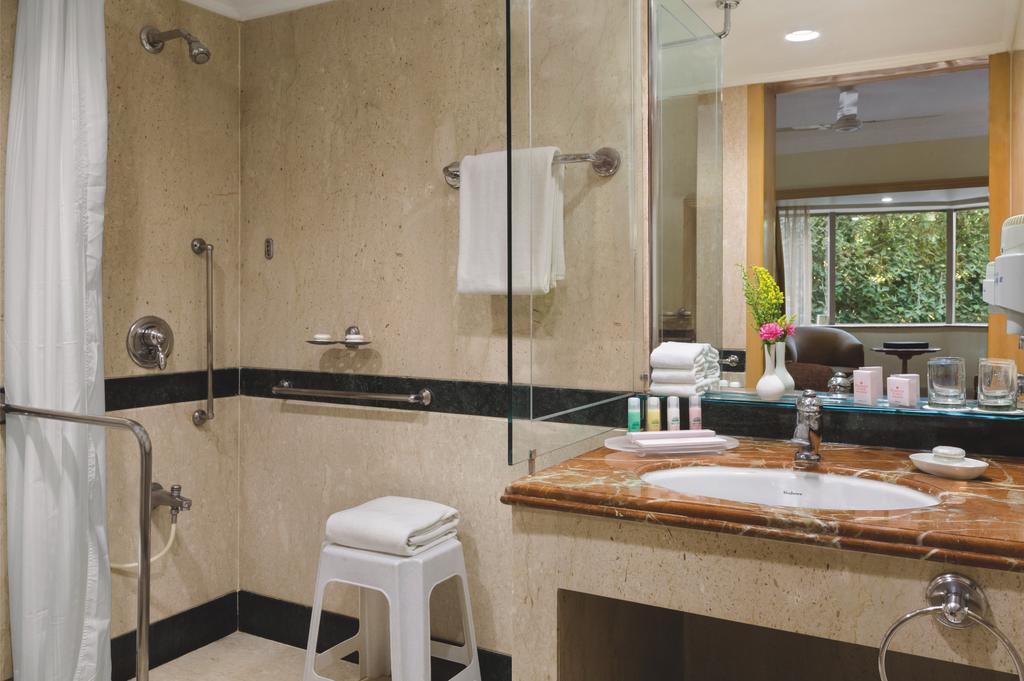 Deluxe Room with 20% discount on Food & Soft Beverages