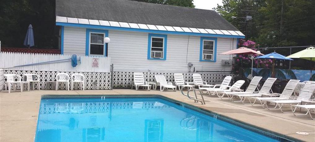 Motel Room with Two Double Beds - Ground Floor