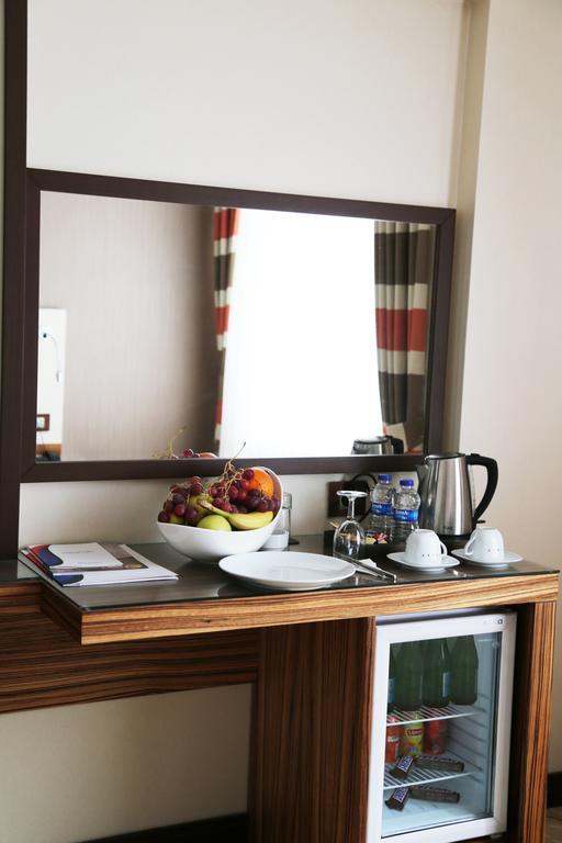 Double Room,218019089:JPEG