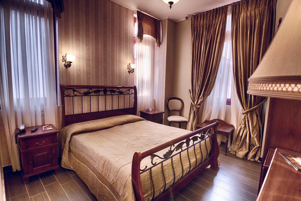 Superior Çift Kişilik Oda + Sauna Kullanımı