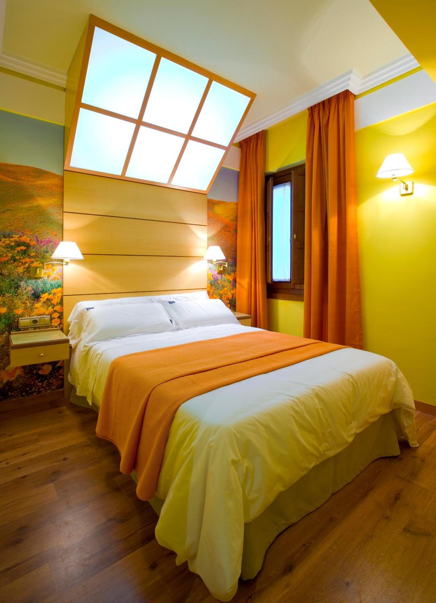 One-Bedroom Suite,965924695:JPEG