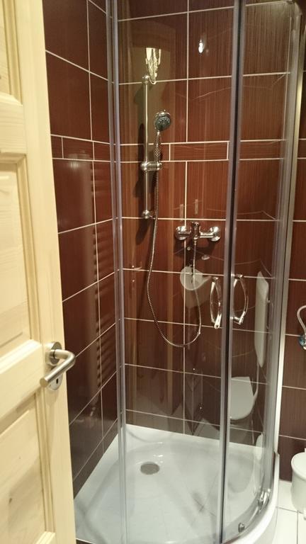 Studio Apartment,1402511543:JPEG