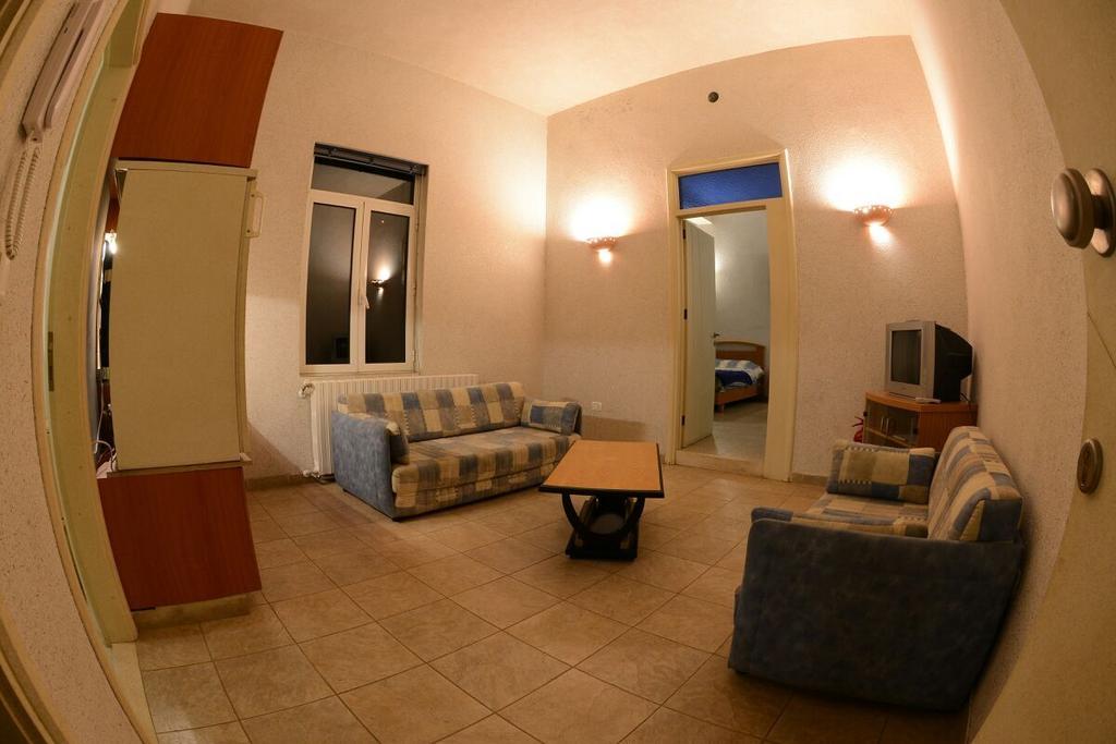Deluxe Family Apartment