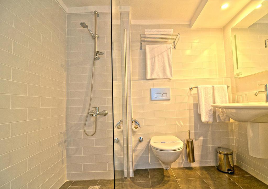 Double or Twin Room with Garden View