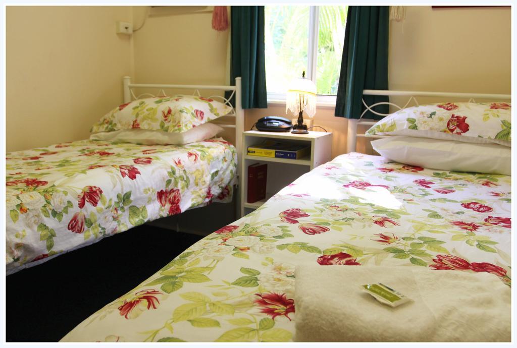 Budget Twin Room,222222800:JPEG