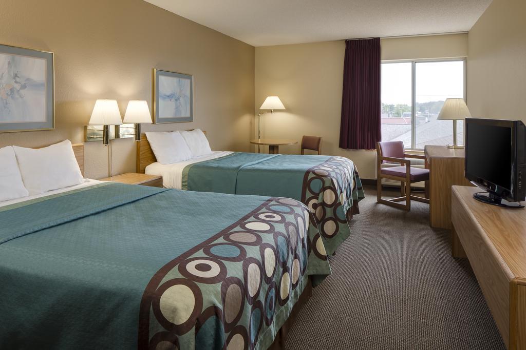 Deluxe Double Room Two Double Beds Non-Smoking