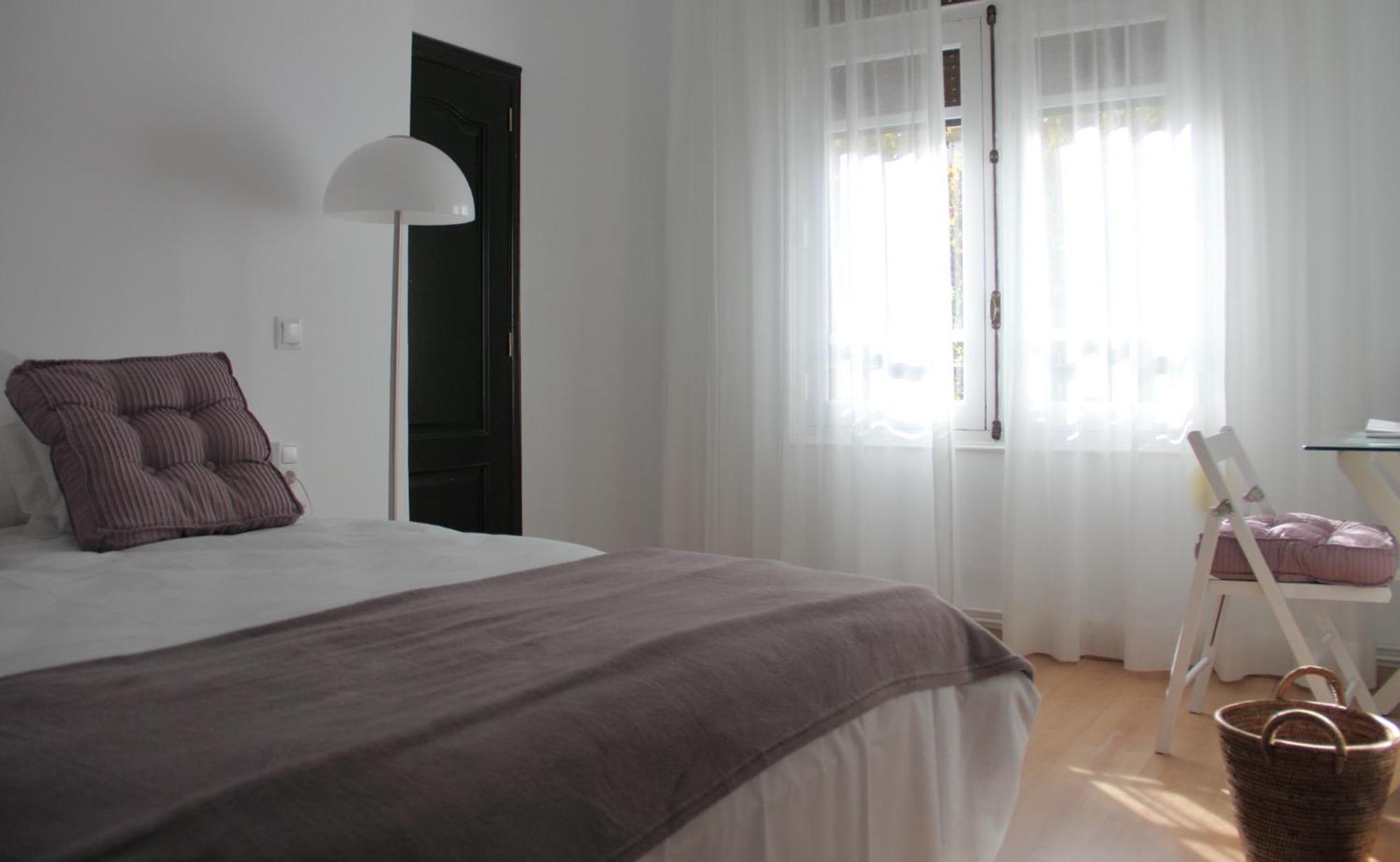 Twin Room with Private External Bathroom,1580665313:JPEG