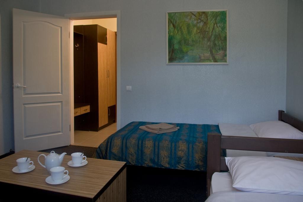 One-Bedroom Suite