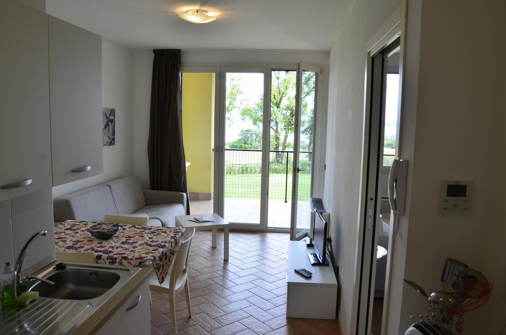 One-Bedroom Apartment with Balcony