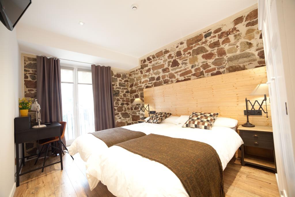 Deluxe Double or Twin Room Balcony