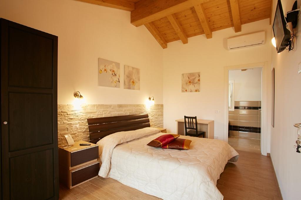 Habitación Doble Deluxe con cama supletoria