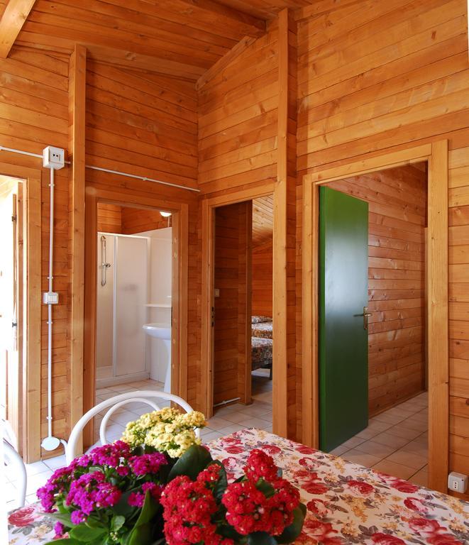 Bungalow (4 Adultes)