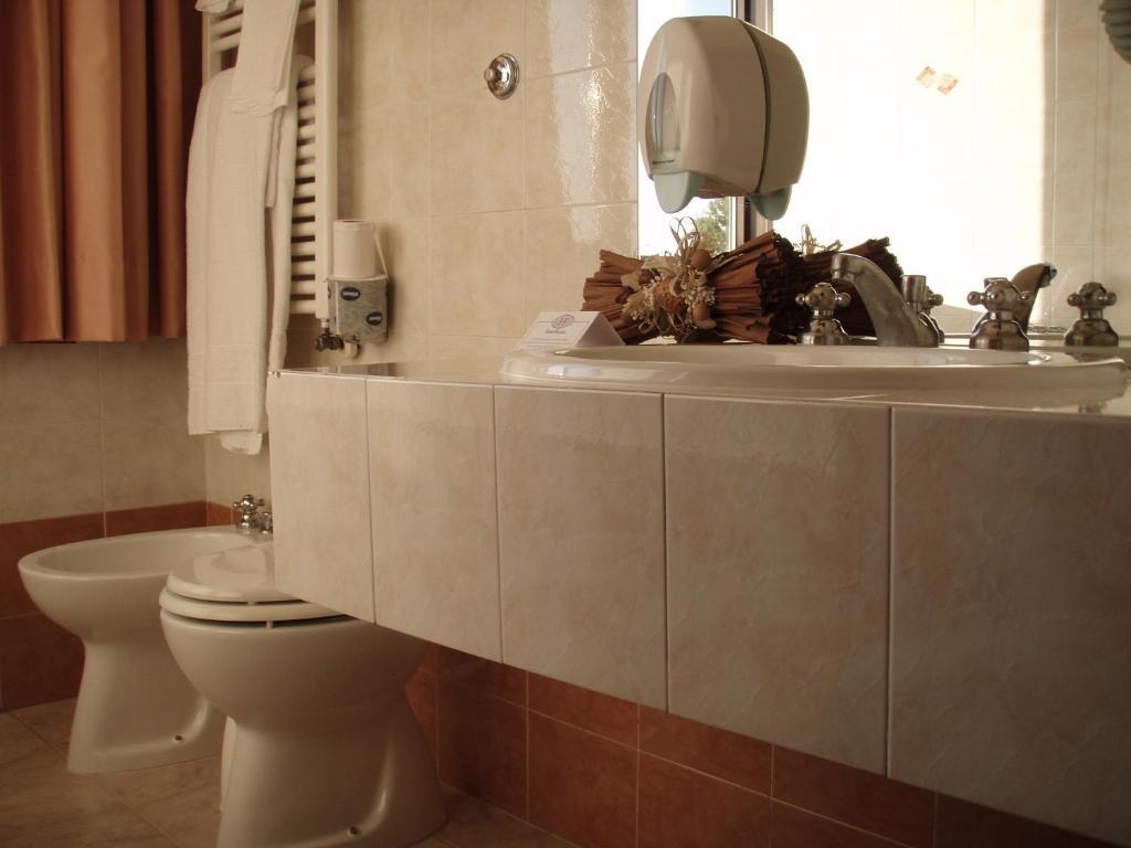 Kamar Deluxe Double atau Twin
