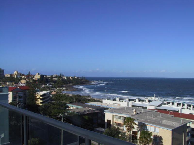 Deluxe Two-Bedroom Apartment with Ocean View