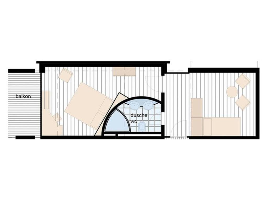 Family Room (2 Adults + 2 Children)