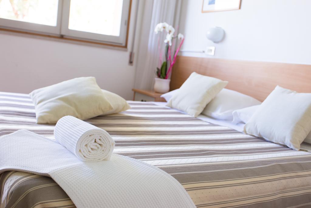 Double or Twin Room with Balcony