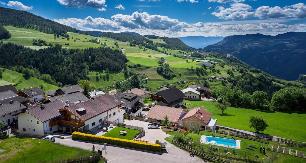 Doppelzimmer mit Balkon