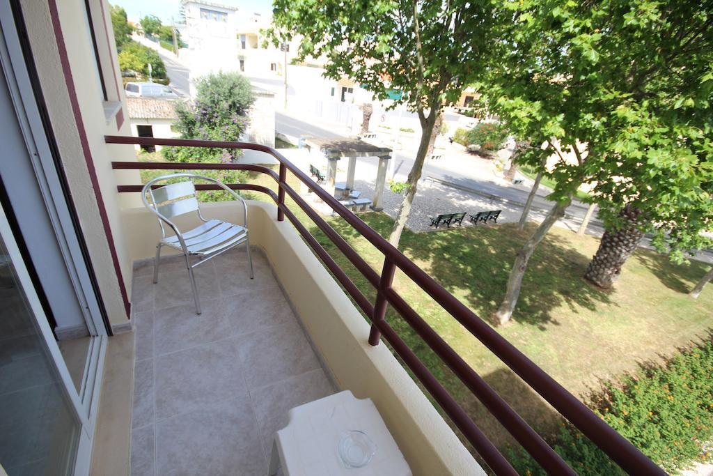 Suite com Varanda