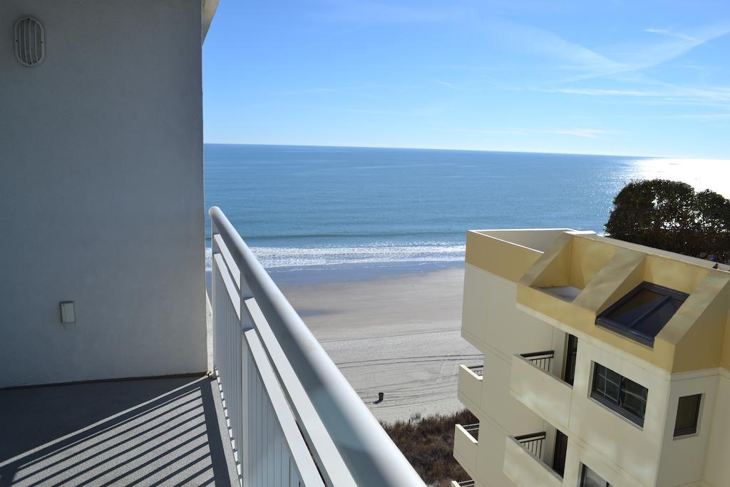 Three-Bedroom Suite with Ocean View