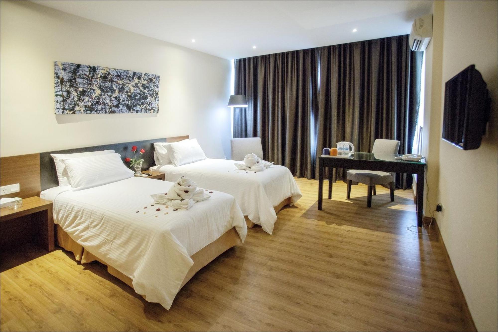 Superior Twin Room