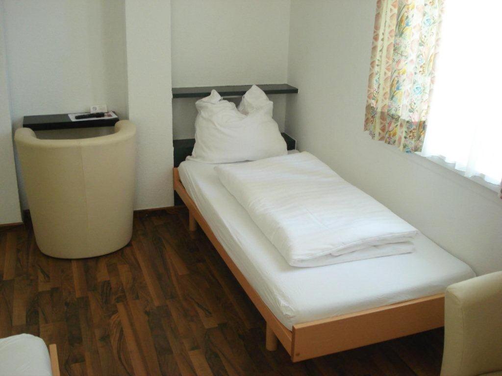 Standard King Room Communications Accessible