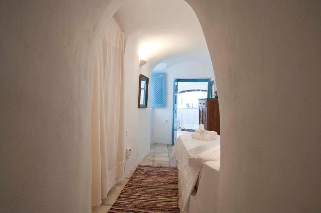 Zoe Private Villa (5 Adults)