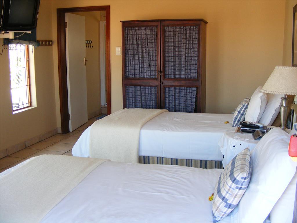 Twin Room with Balcony