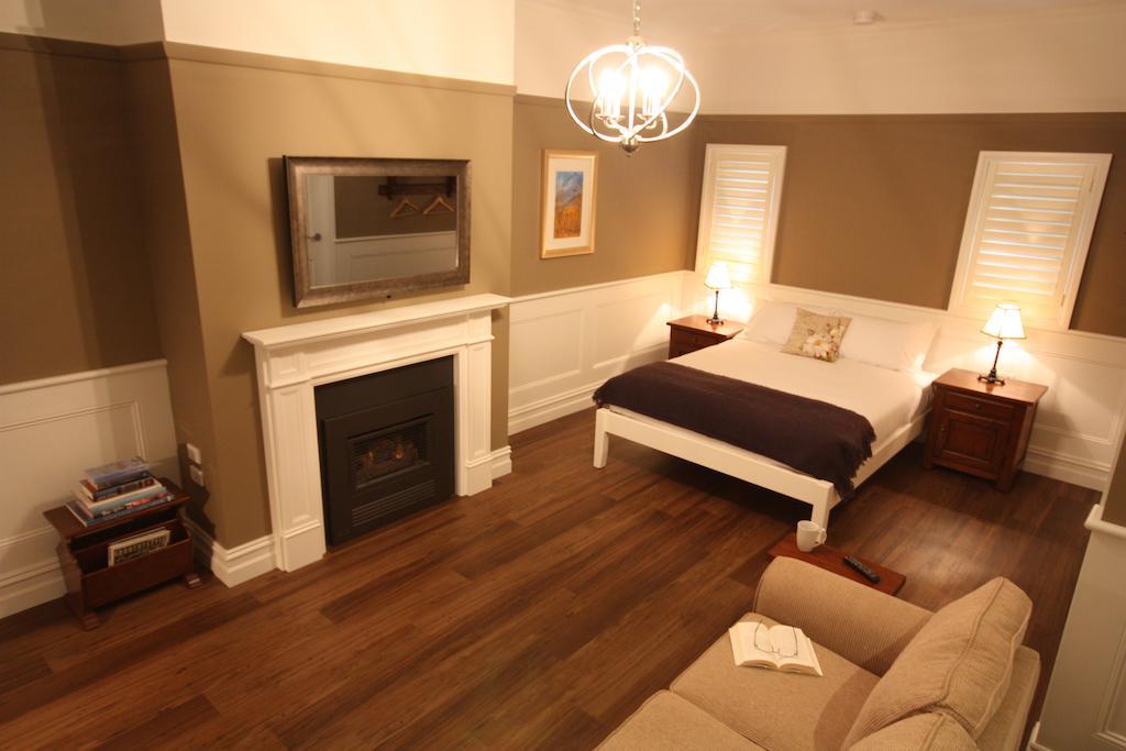 One-Bedroom Cottage - Summer