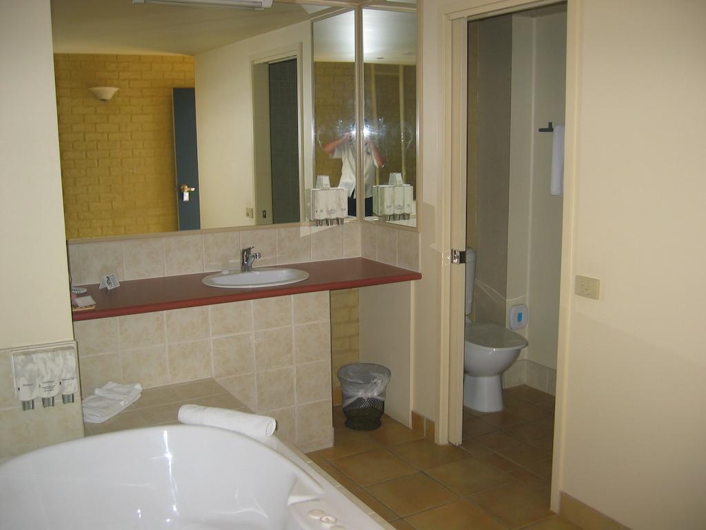 Comfort Twin Room - Disability Access