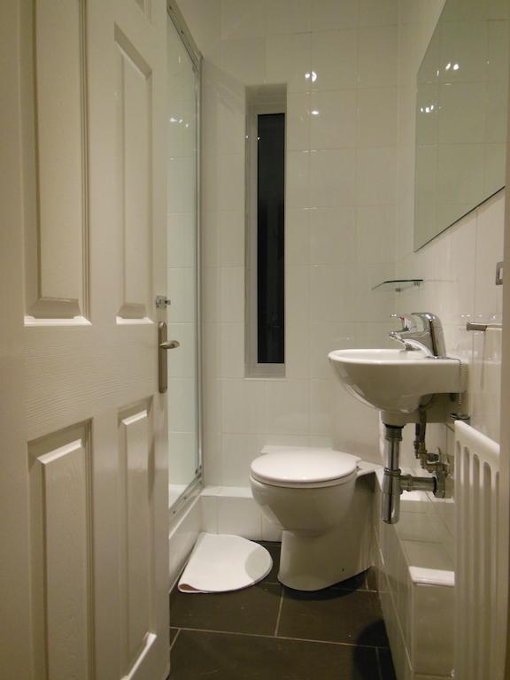 Single Room with Shared Bathroom