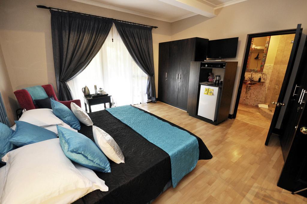 Double Room with Garden View