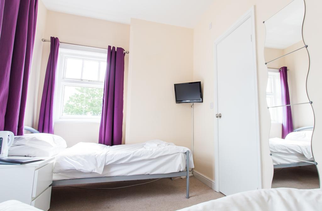 Single Room with Private Bathroom