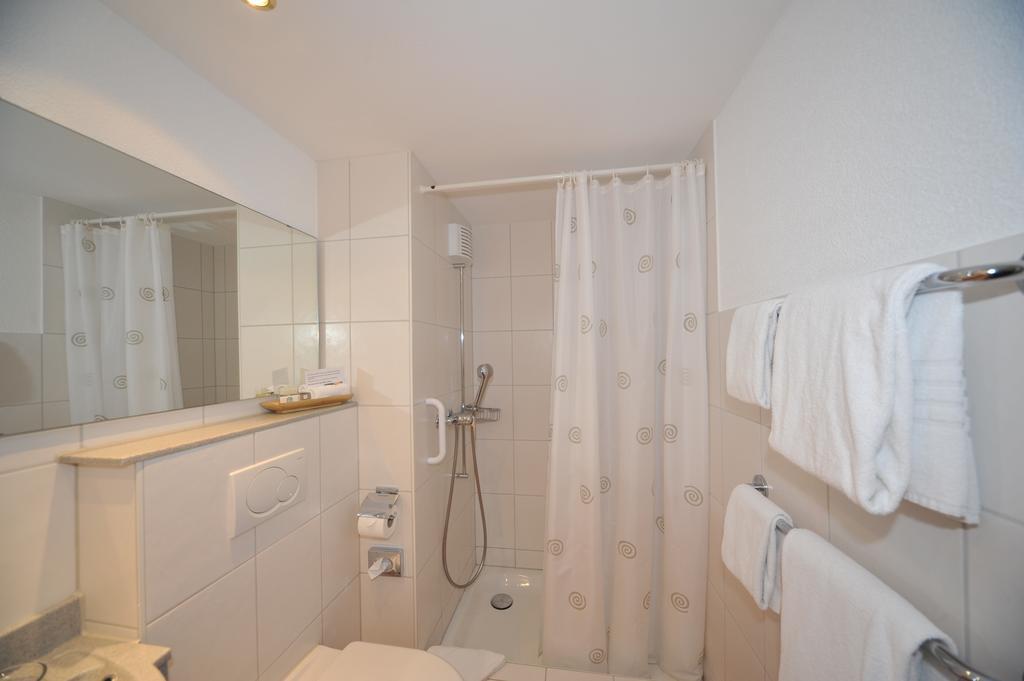 Zweibettzimmer