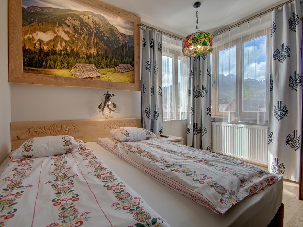 Double Room with Mountain View