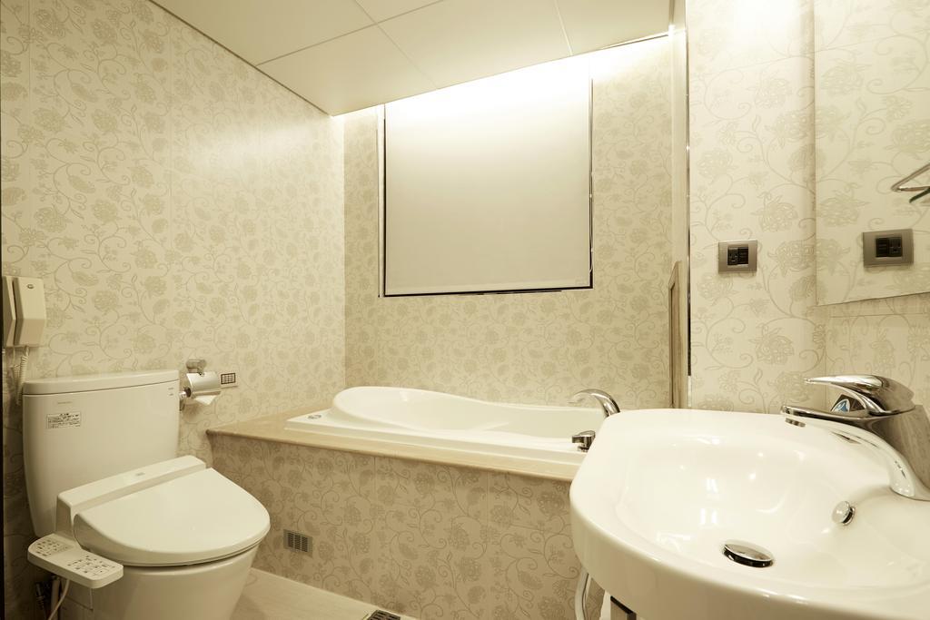 Deluxe Twin Room,691326858:JPEG