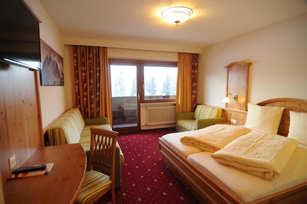 Family triple room